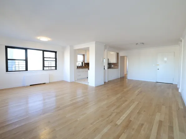 305 East 86th Street image 1 of 20