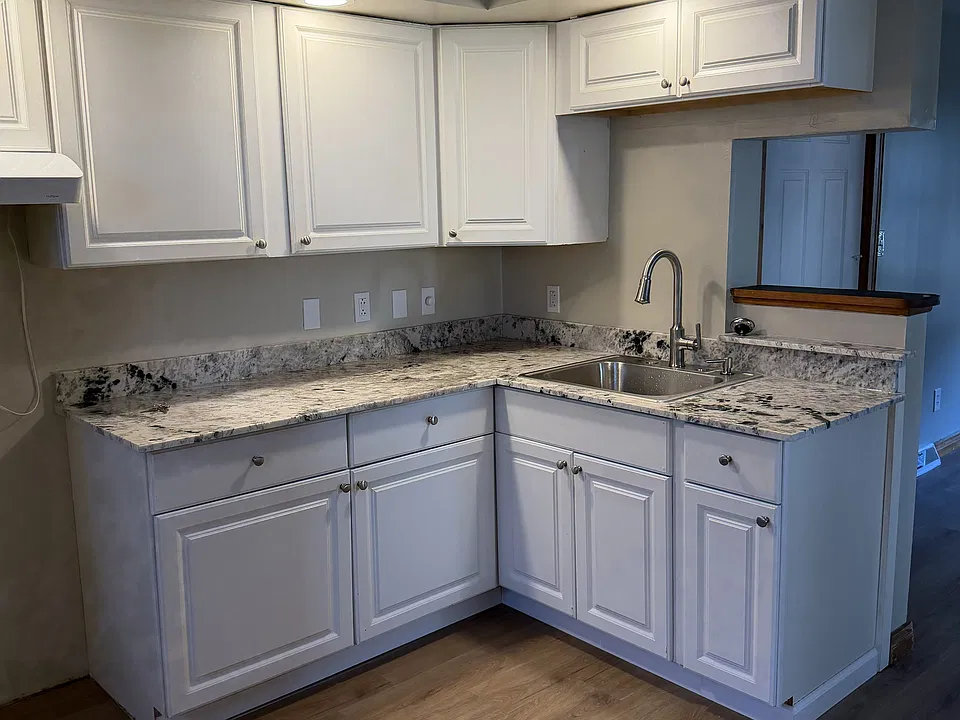 25 Winchester Pl #1