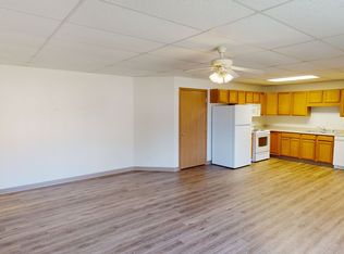 163 N. Hyland, Ames, IA 50014