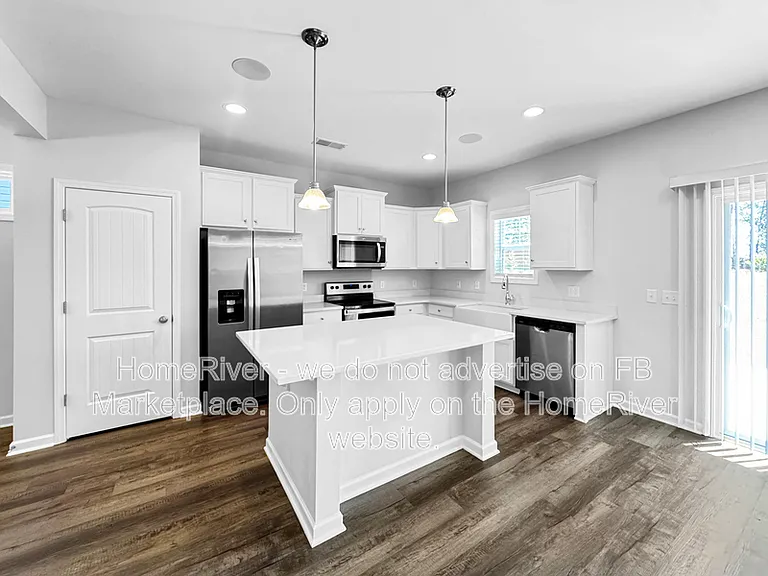 216 Sundrop St — Photo 7