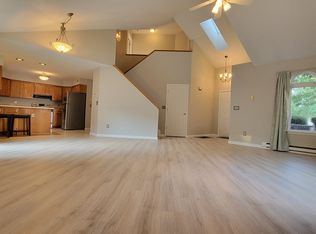 615 Hilltop Ter, Tallmadge, OH 44278
