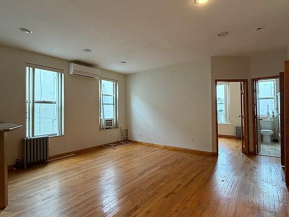 5th image of 29-02 24th Ave #3R