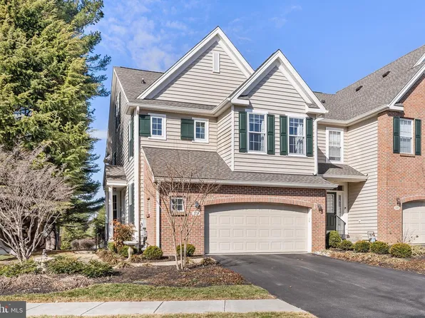 323 Cherry Ln, Kennett Square, PA 19348