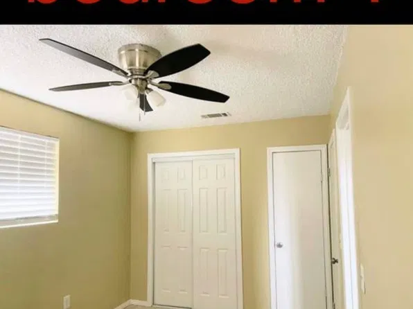 8147 Trane Rd, Saugus, CA 91390