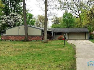 3621 Devon Hill Rd, Toledo, OH 43606