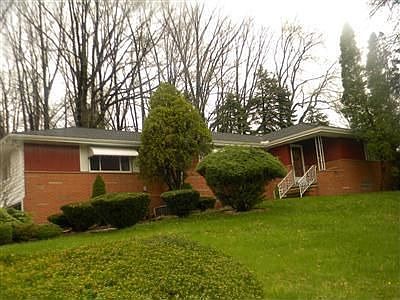 1st image of 547 Montgomery Ave