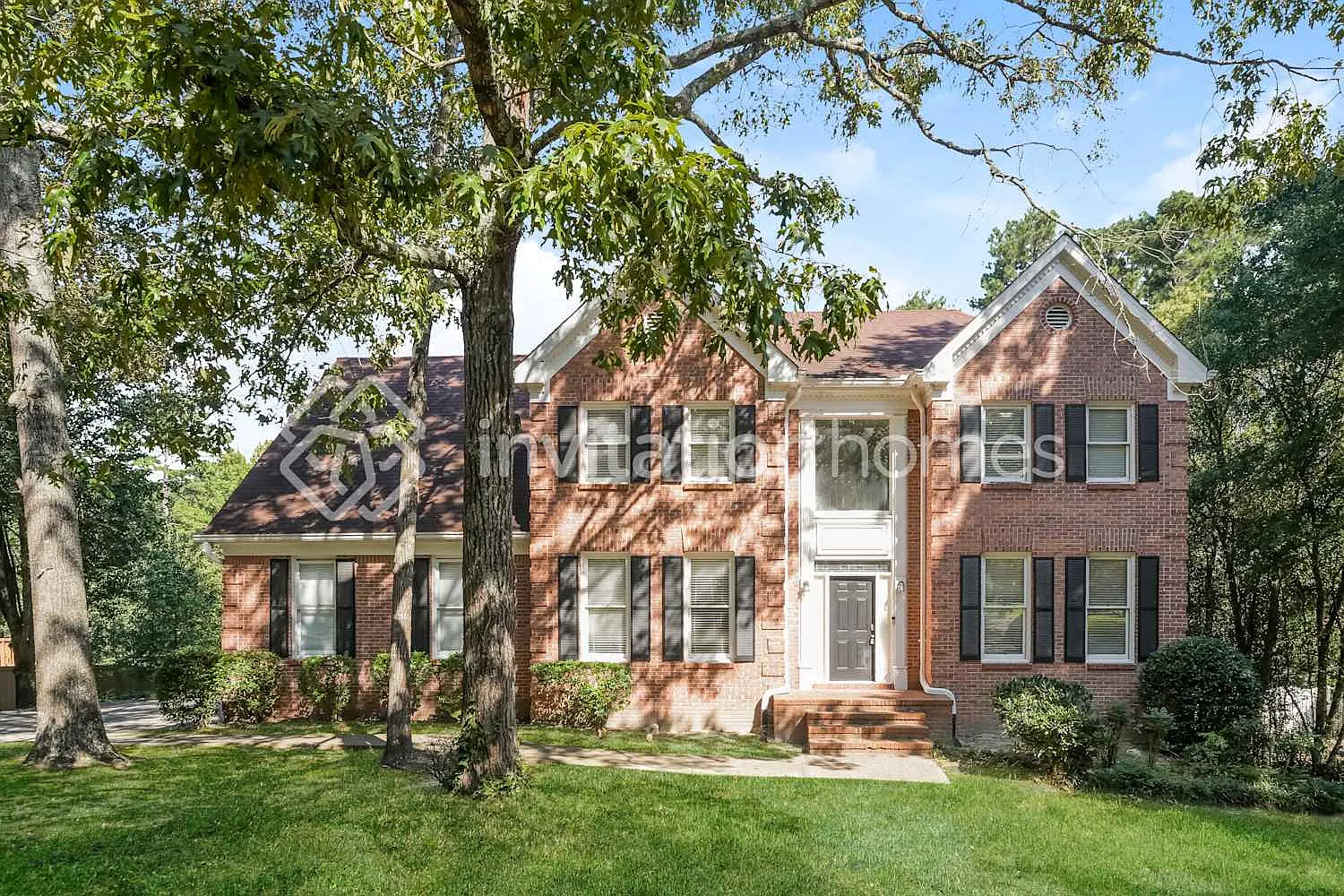 5055 Shadow Path Ln SW Lilburn, GA 30047 — Photo 1