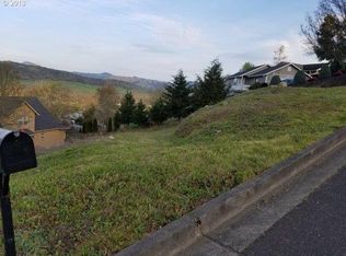 160 Jamie Loop, Roseburg, OR 97471