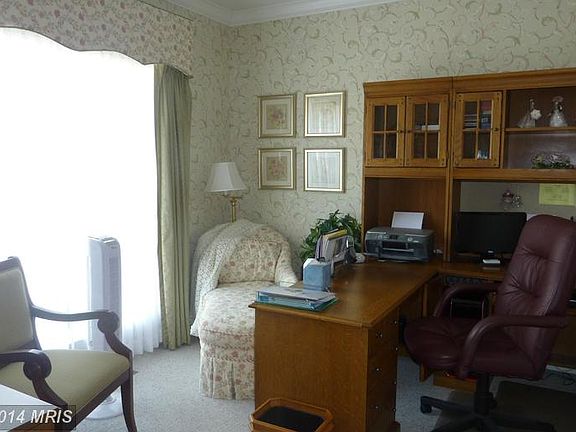 2nd image of 4 Linden Dr