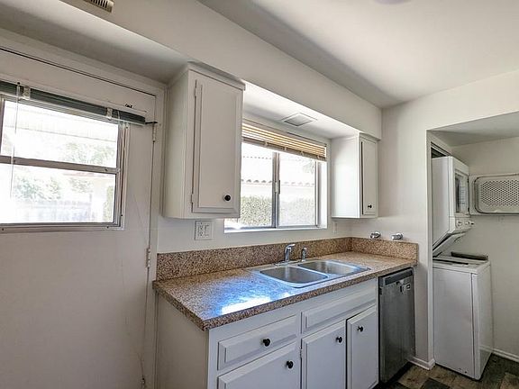3rd image of 3736 Amalfi Way APT A