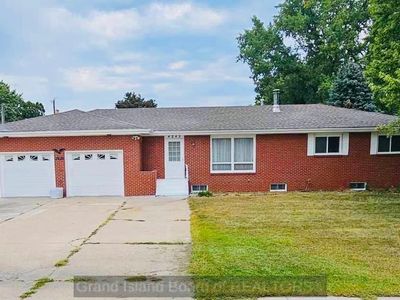 4242 W Capital Ave, Grand Island, NE, 68803