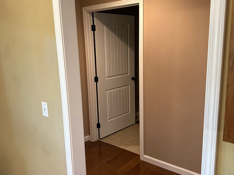 4751 Ellen Cir — Photo 11