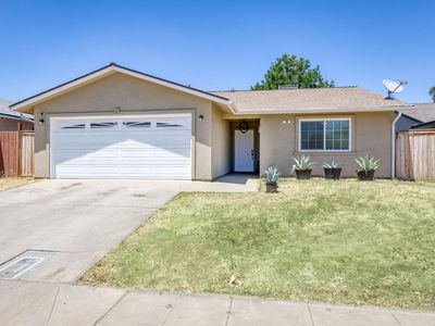 105 Joseph Ln, Madera, CA, 93638