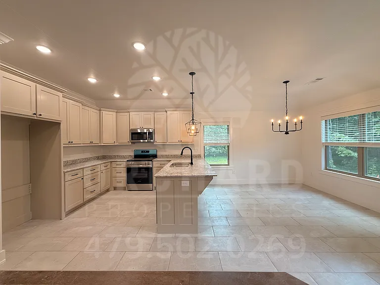 66 Ruthwell Dr — Photo 3