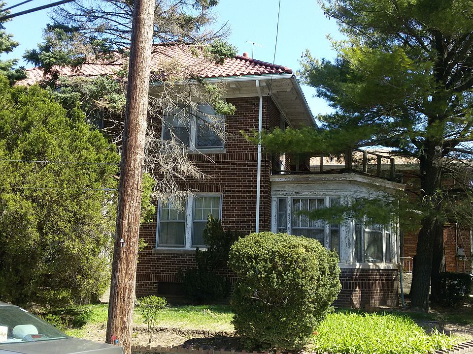 2nd image of 8567 149th St