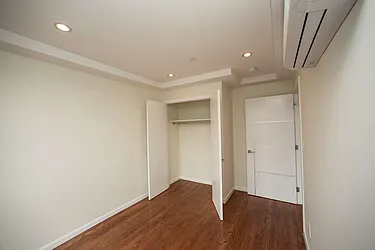 Rented by Kinyu Realty