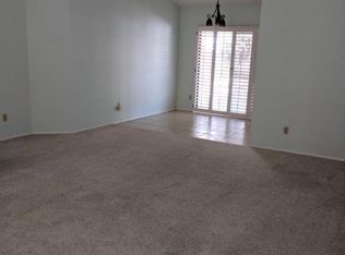 917 E Wagoner Rd, Phoenix, AZ 85022