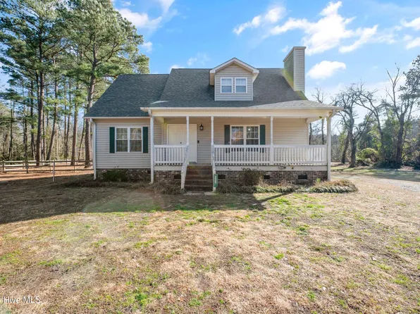 225 River Trail, Burgaw, NC 28425