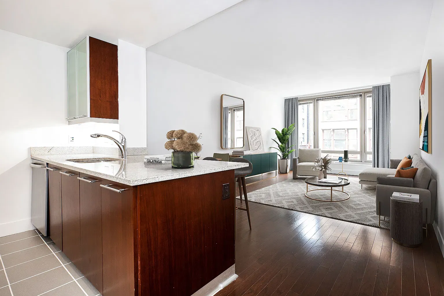 37 West 21st Street — Photo 2