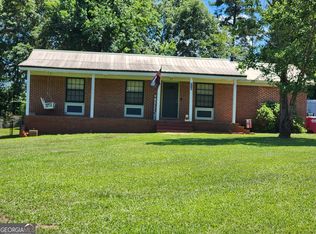 230 Hickman Rd, Forsyth, GA 31029