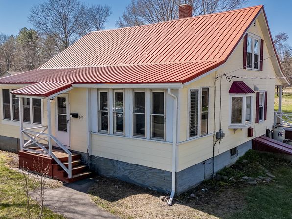 947 W Main Street, Dover-Foxcroft, ME 04426