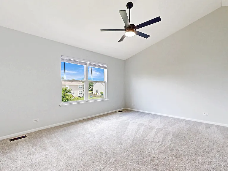 2437 Sir Barton Ln — Photo 22