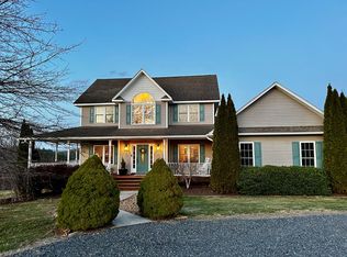 417 Bronco Rd, Hillsville, VA 24343