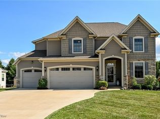 205 Ry Rd, Wadsworth, OH 44281