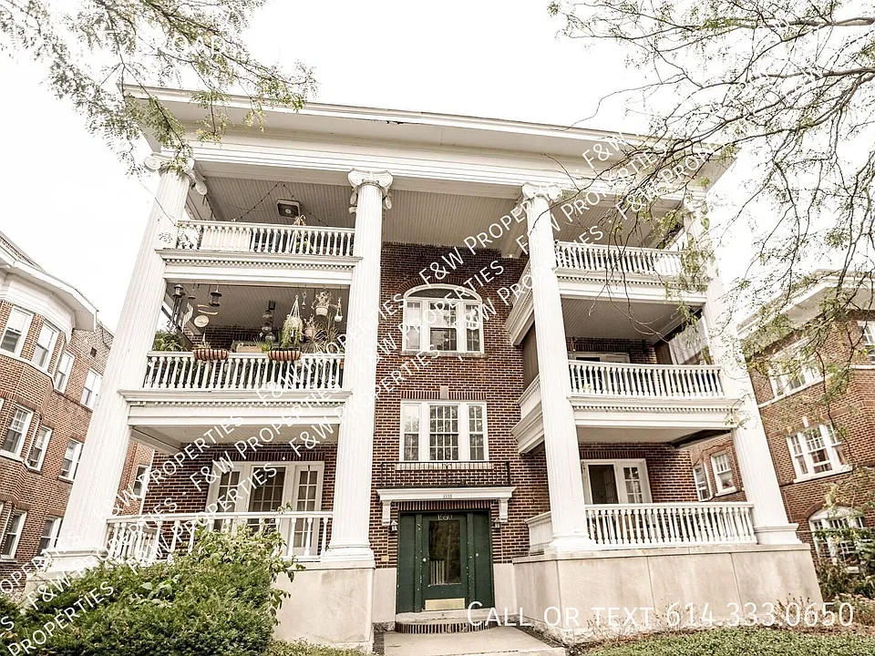 1550 E Broad St #105