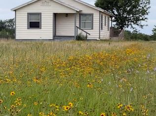 1240 Crooked Rd, Cat Spring, TX 78933