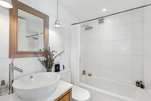 Sold by Corcoran | media 7