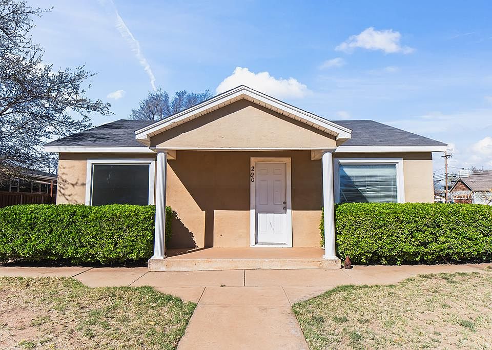 1st image of 200 SW 8th St