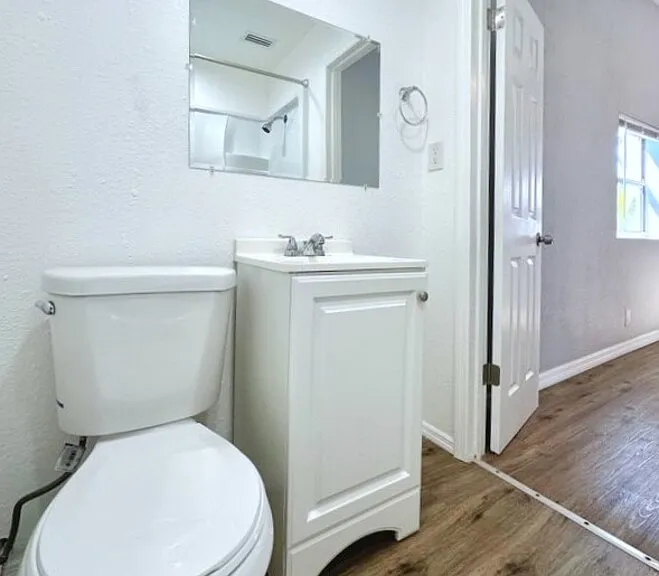 14125 Palm St #4 — Photo 16