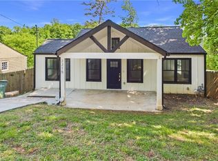 2215 Lang Dr SW, Atlanta, GA 30315