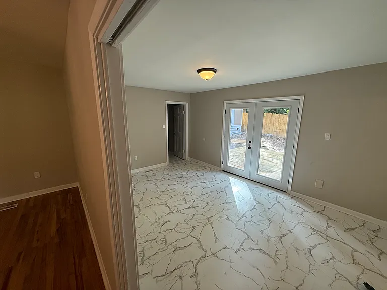 205 Ashby Way — Photo 6