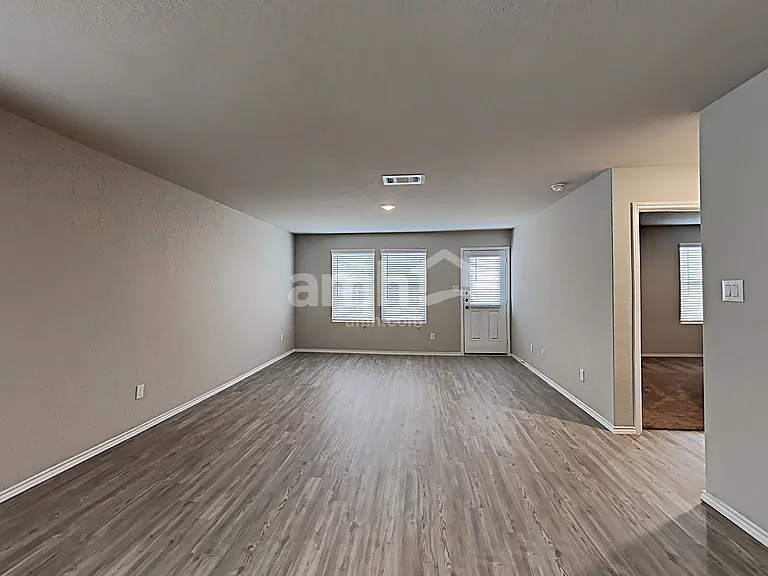 10603 Varmus Dr — Photo 6