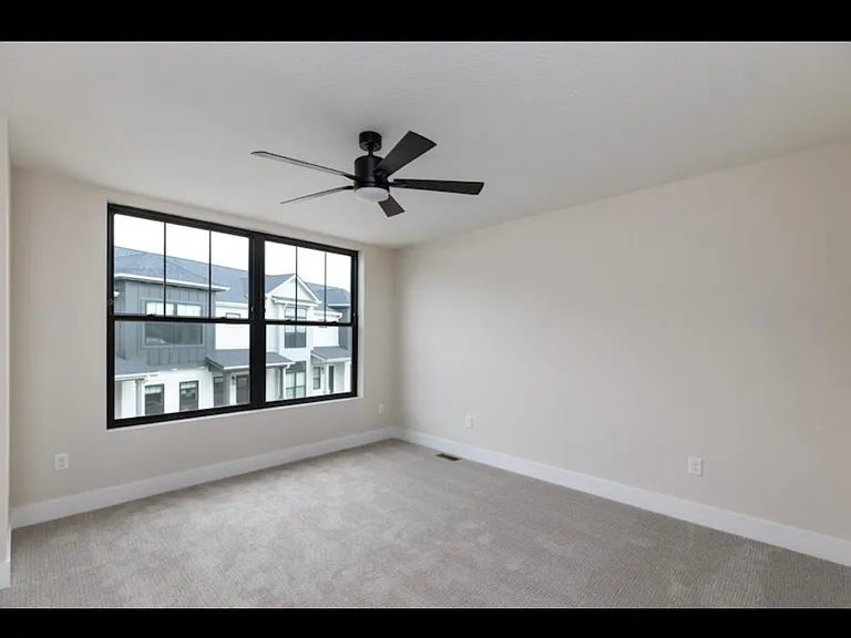 2724 SW 24th Ln — Photo 18