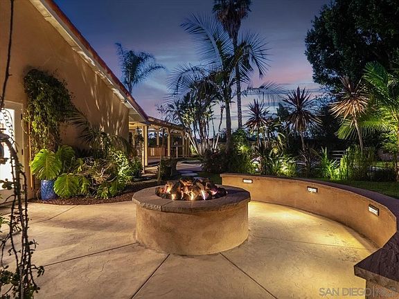 4th image of 770 Alamo Ln