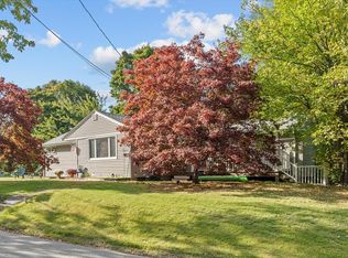 20 Edgewood Ter, Methuen, MA 01844