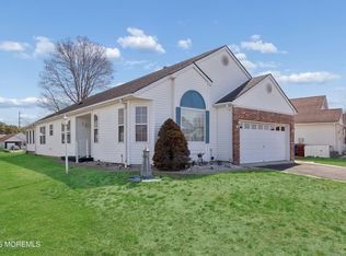 10 Stroud Court, Toms River, NJ 08757