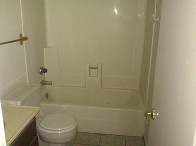 5th image of 133 E Ingram St APT 4