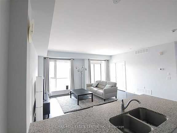 3rd image of 2393 Bronte Rd #211