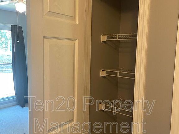 4th image of 707 Lee Road 437