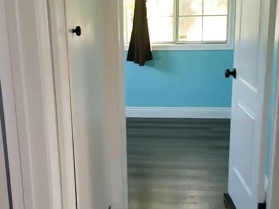 5th image of 1517 W Randall Way