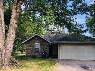 740 N Glenn Ave, Springfield, MO 65803