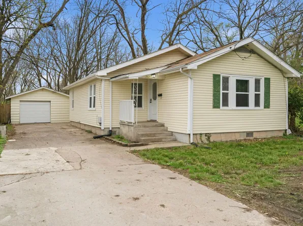 2822 E Cherry St, Springfield, MO 65802