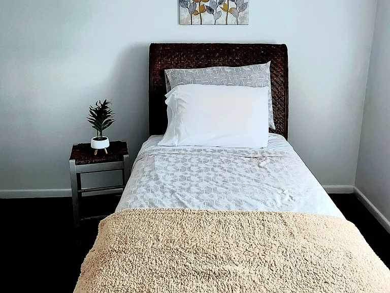 301 Seattle St #10 — Photo 4