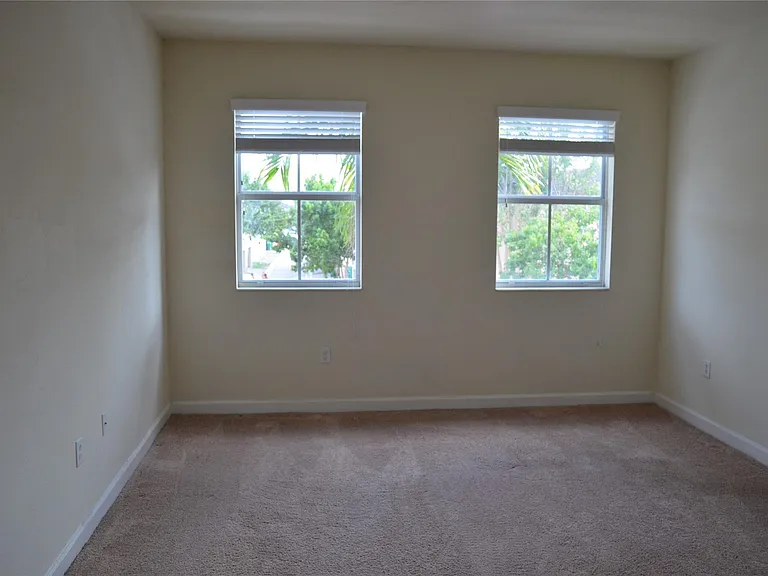 17093 SW 93rd St — Photo 17
