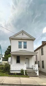 110 Martin St, Cincinnati, OH, 45217