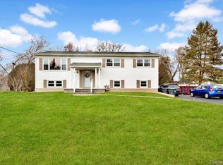 10 Scott Dr, Middletown, NY 10941